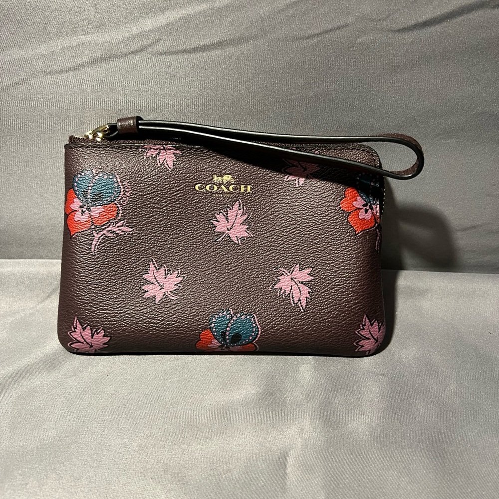 Women’s Coach Floral Canvas Wristlet
